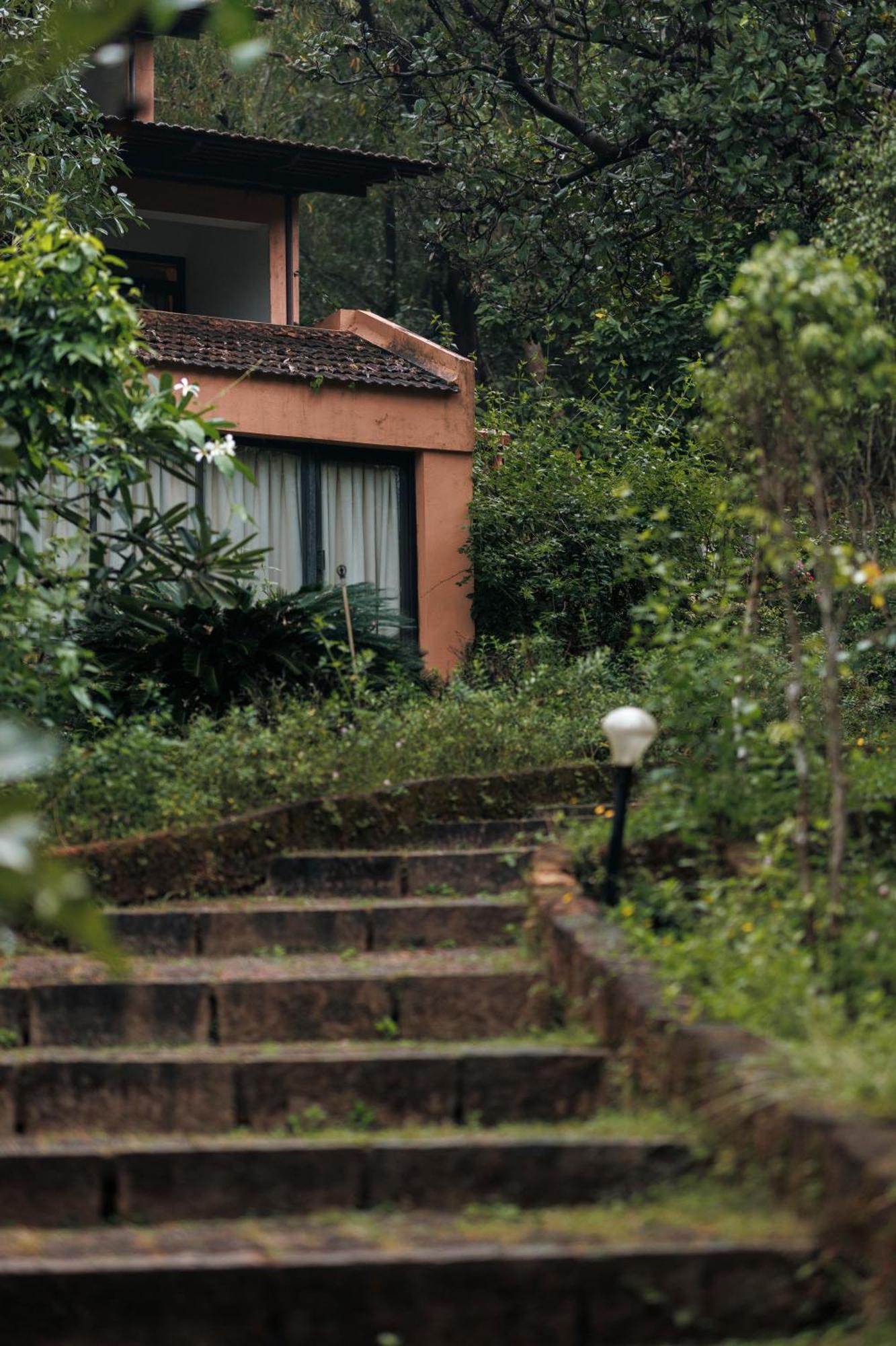 Sai Vishram Beach Resort Bainduru Exterior foto